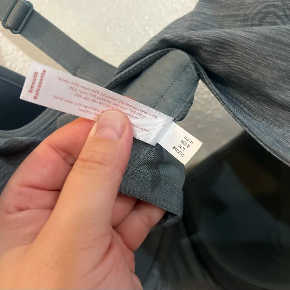 Cacique Lane Bryant Lightly Lined Smooth Balconette Underwire Bra sz 40DDD NWOT - Picture 5 of 6